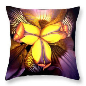 Throw Pillow Goldie's Iris by Anni Adkins